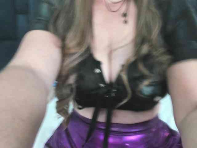 ArianaDiosa webcam