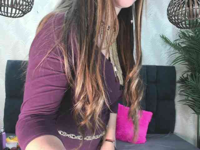 ArianaDiosa webcam