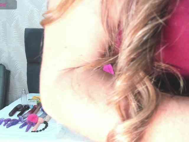 ArianaDiosa webcam