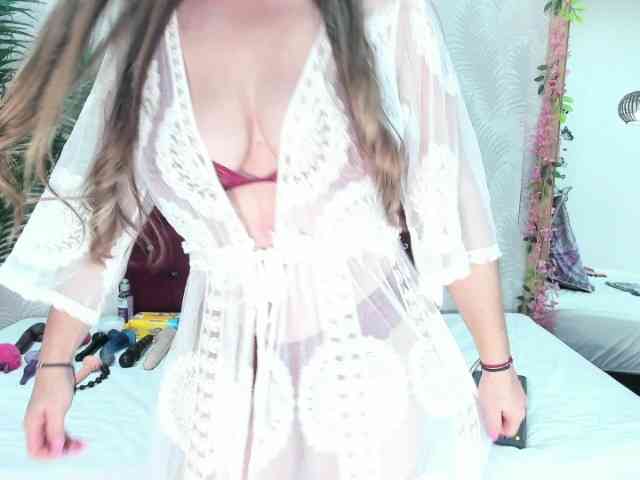 ArianaDiosa webcam
