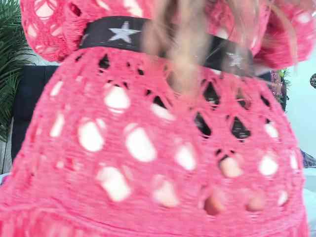 ArianaDiosa webcam