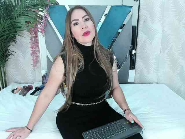 ArianaDiosa ArianaDiosa