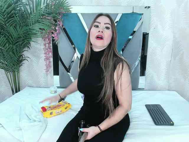 ArianaDiosa ArianaDiosa