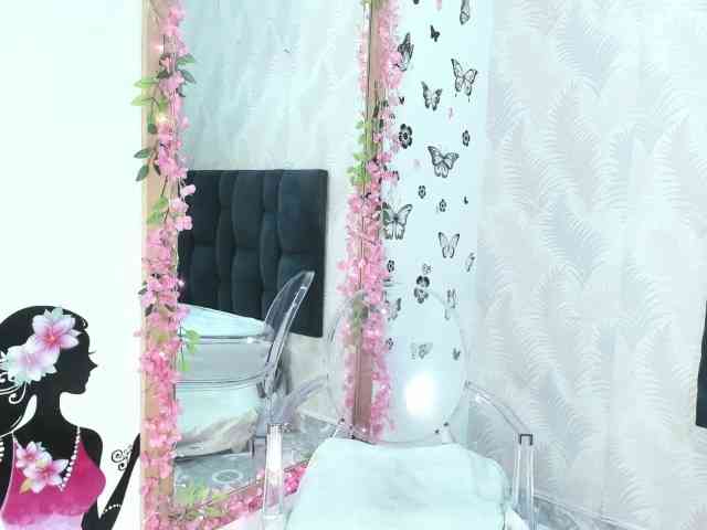 ArianaDiosa webcam