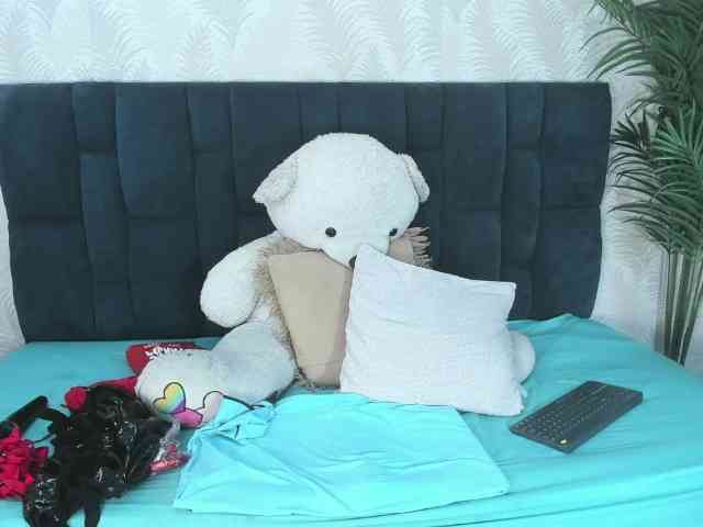 ArianaDiosa webcam