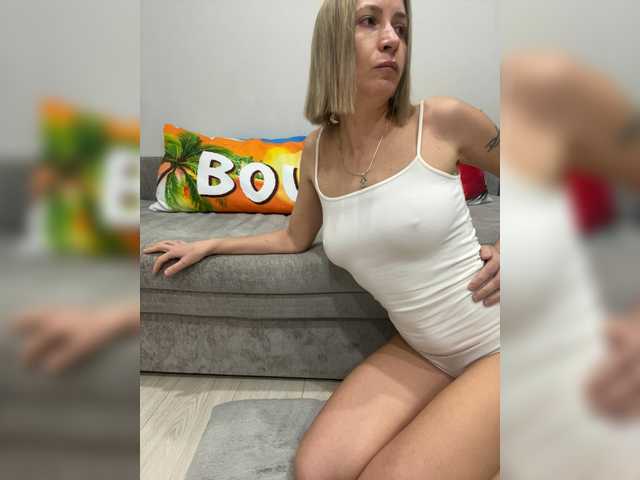 HARIZZMA's BongaCams show and profile
