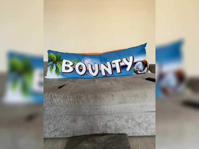 HARIZZMA's BongaCams show and profile