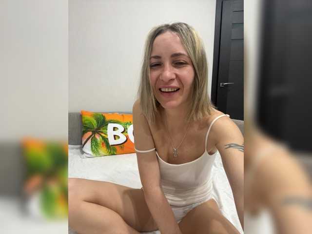 HARIZZMA's BongaCams show and profile