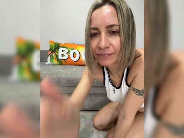 HARIZZMA Live Webcam on BongaCams