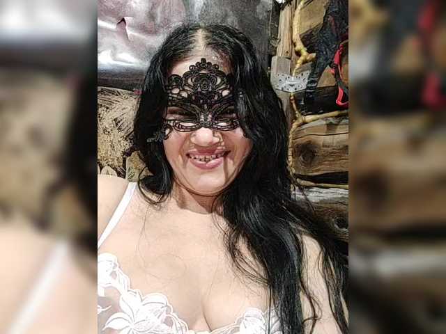 ZulfaMillers's BongaCams show and profile