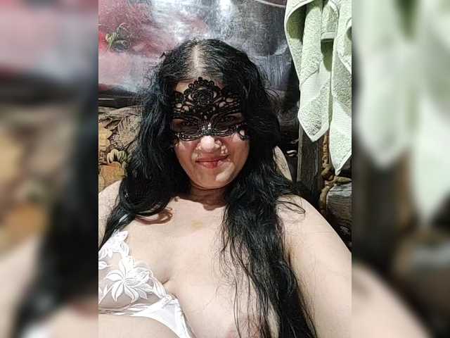 ZulfaMillers's BongaCams show and profile