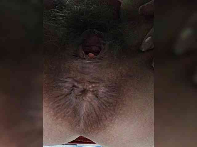 ZulfaMillers webcam