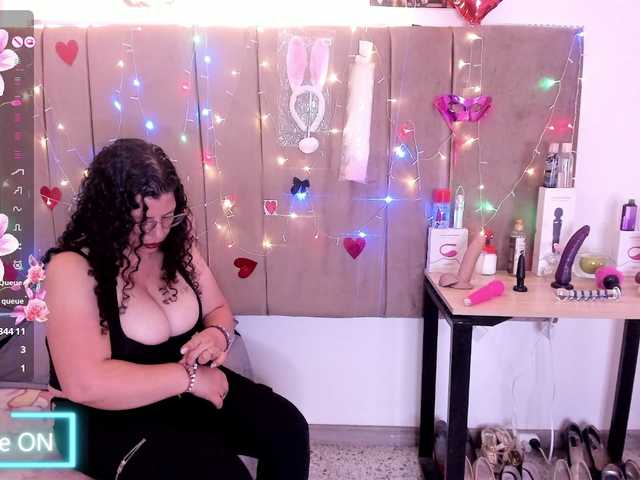 Zalymature live cam profile