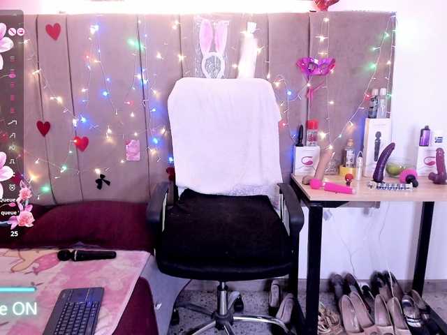 Zalymature's BongaCams show and profile