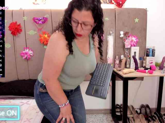 adult cam to cam Zalymature