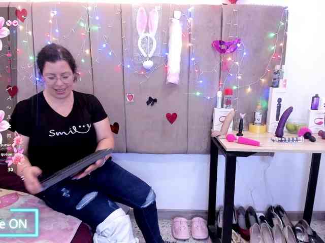 Zalymature Live Webcam on BongaCams