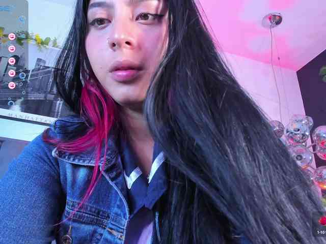 DianeCalder webcam