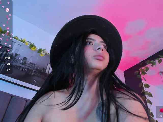 DianeCalder webcam