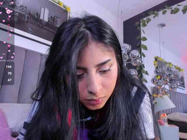 DianeCalder webcam