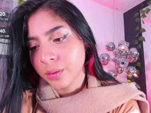 DianeCalder webcam