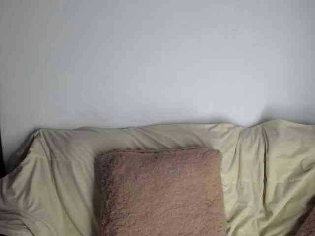 Lesliee22 webcam