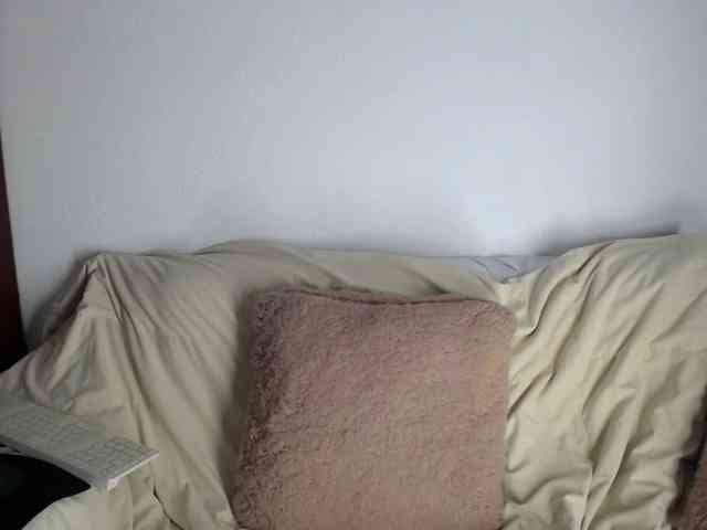 Lesliee22 webcam