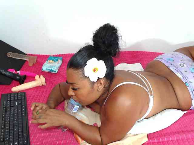 CataleyaRosex webcam