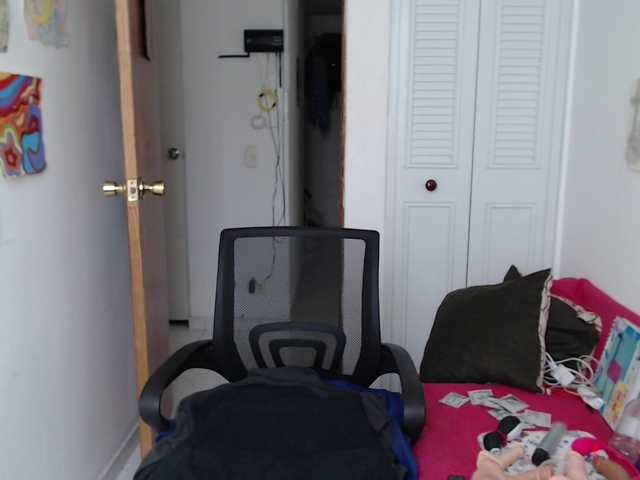 NanaBela webcam bongacams model stream image