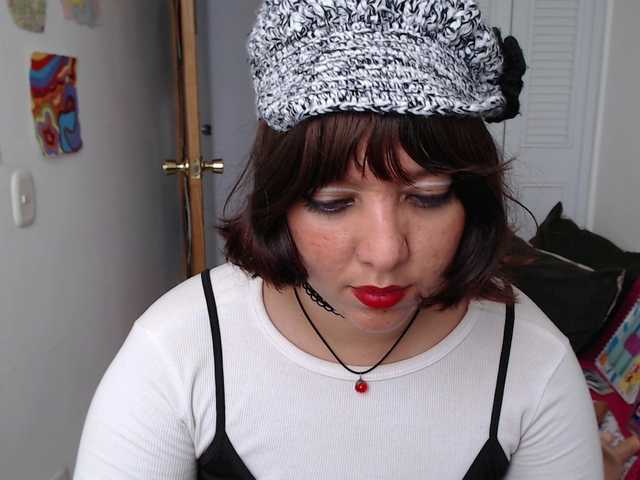 NanaBela webcam bongacams model stream image