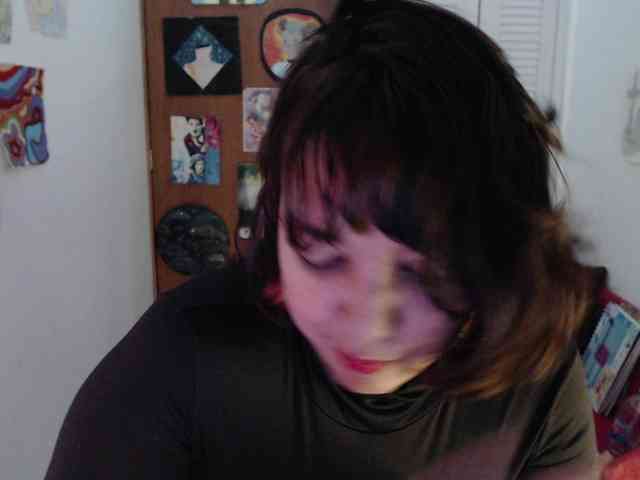 NanaBela webcam