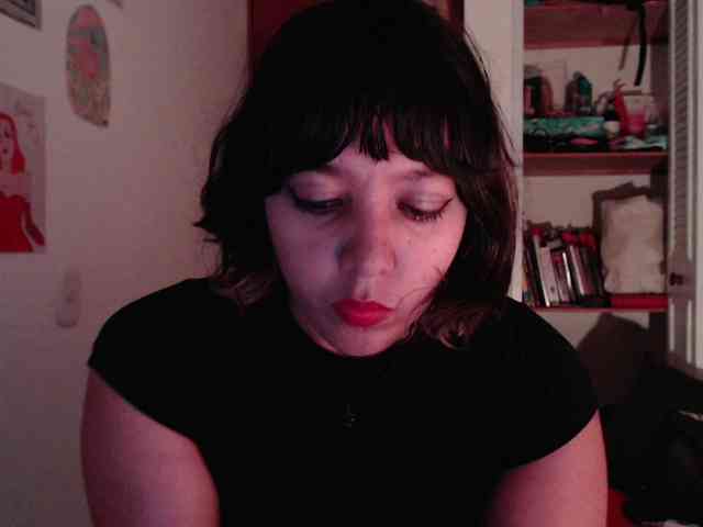 NanaBela webcam