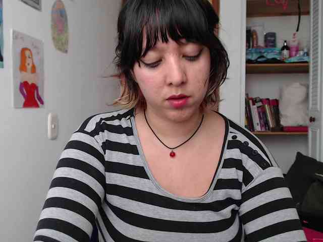 NanaBela webcam