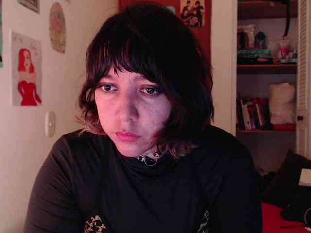 NanaBela webcam