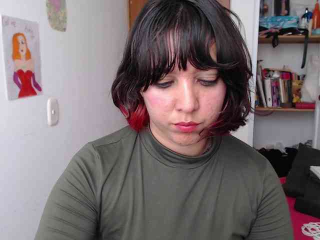 NanaBela webcam
