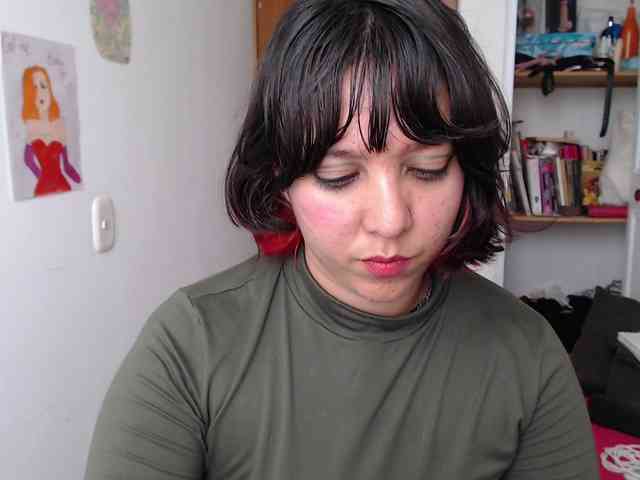 NanaBela webcam