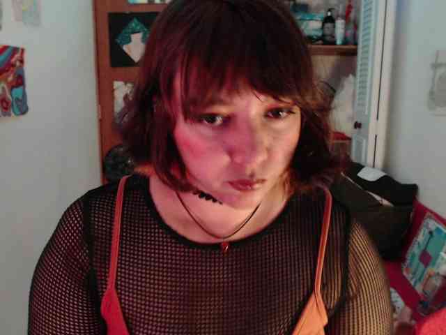 NanaBela webcam