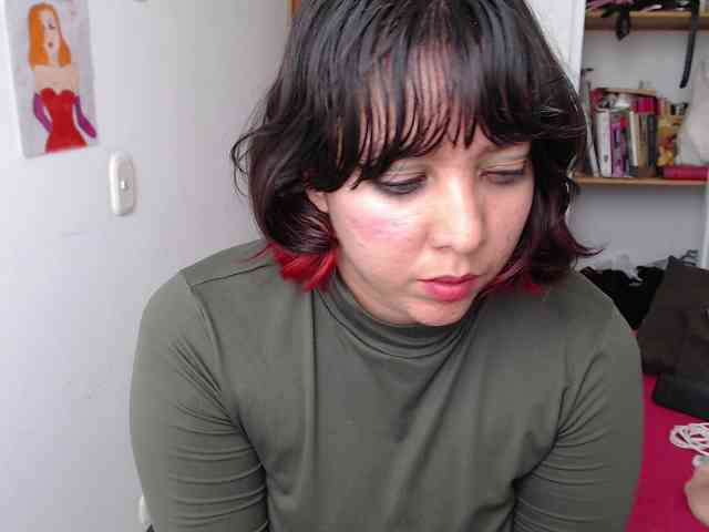 NanaBela webcam