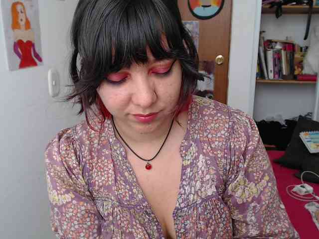 NanaBela webcam
