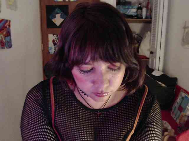 NanaBela webcam