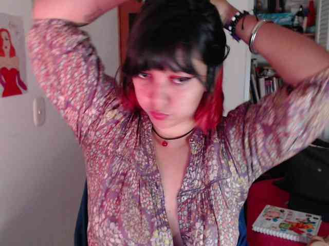 NanaBela webcam