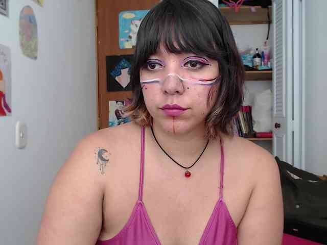 NanaBela webcam