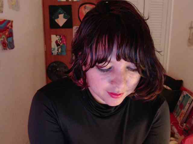 NanaBela webcam