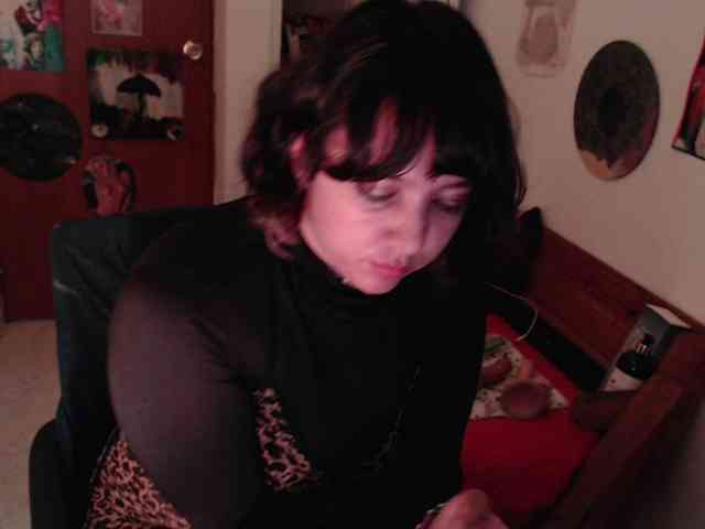 NanaBela webcam