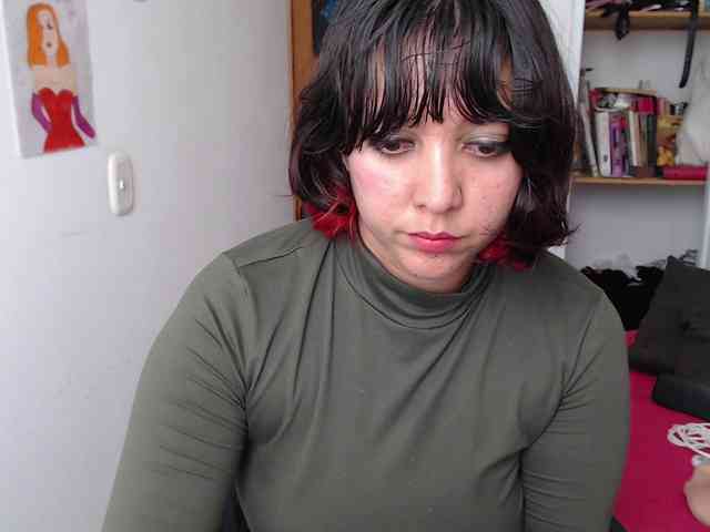 NanaBela webcam