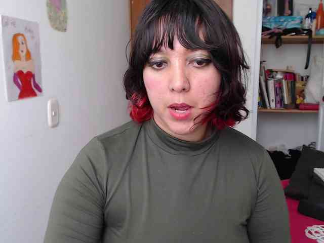 NanaBela webcam