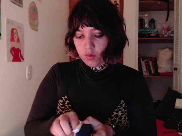 NanaBela webcam