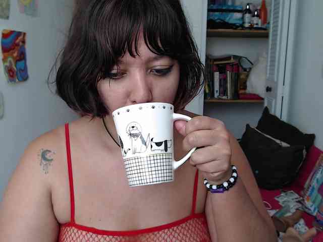 NanaBela webcam