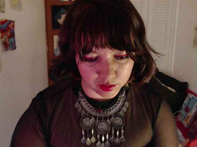 NanaBela webcam