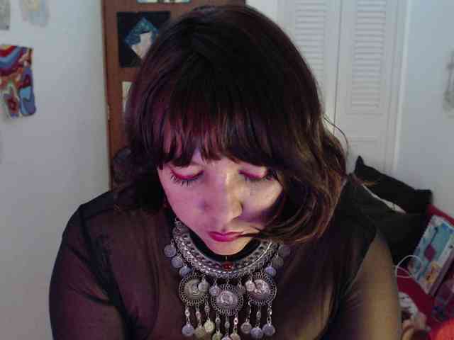 NanaBela webcam