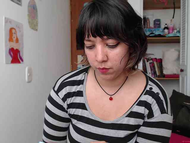 NanaBela webcam
